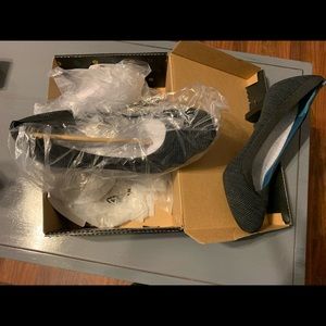 Brand new Betabrand “Late to the Gate” heels